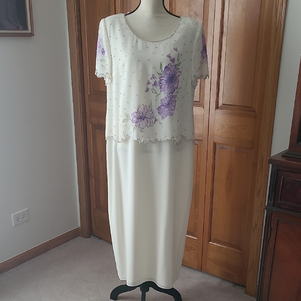 R&M Richards Cream Dress with Purple Floral Accents